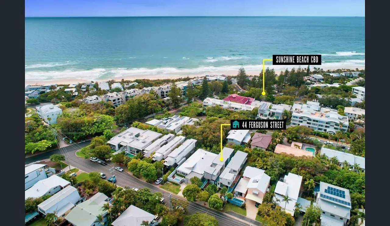Ferguson St Family Home In Fabulous Location Sunshine Beach 0*,  Australia