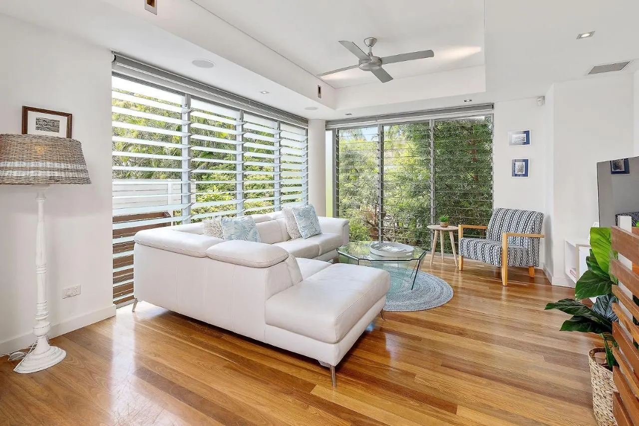 Ferguson St Family Home In Fabulous Location Sunshine Beach 0*,  Australia